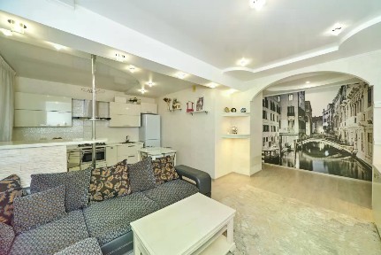 Продается 2-комн. квартира, 57 м²