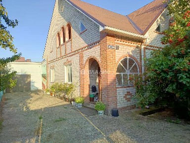 Продается 2-этажный дом, 171,6 м²
