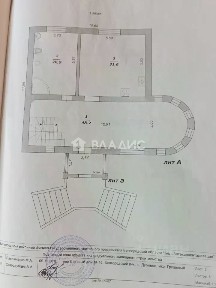 Продается 3-этажный дом, 383,6 м²