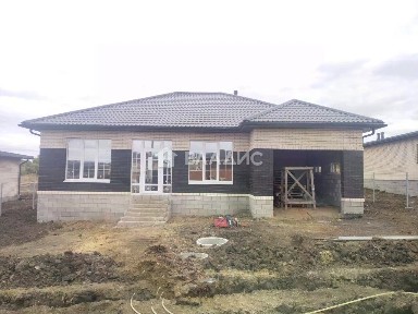 Продается 1-этажный дом, 140 м²