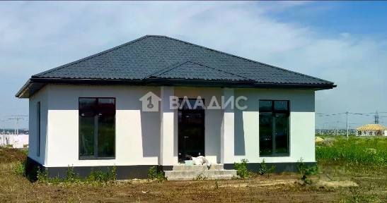Продается 1-этажный дом, 100 м²