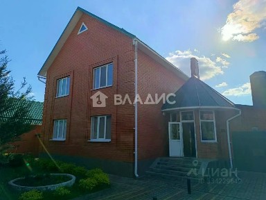Продается 2-этажный дом, 188,9 м²