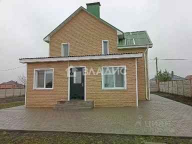 Продается 2-этажный дом, 130 м²