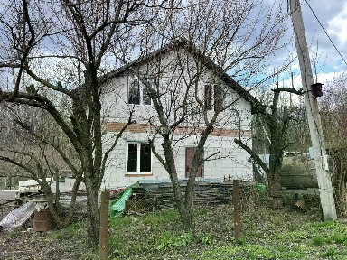 Продается 2-этажный дом, 140 м²
