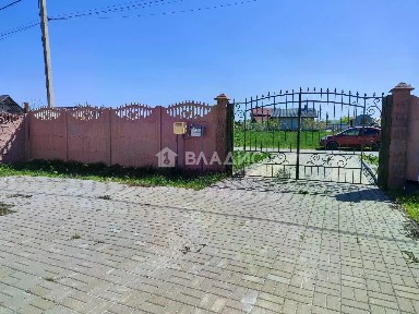 Продается 2-этажный дом, 190 м²