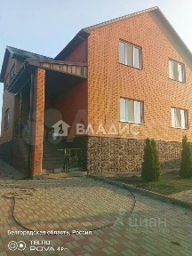 Продается 2-этажный дом, 220 м²