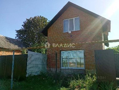 Продается 2-этажный дом, 115 м²