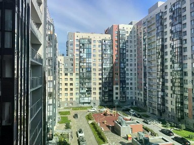 Санкт-Петербург, р-н Красносельский, Южно-Приморский, ул. Адмирала Трибуца, 8