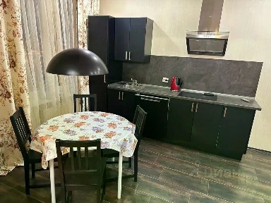 Продается 2-комн. квартира, 65 м²