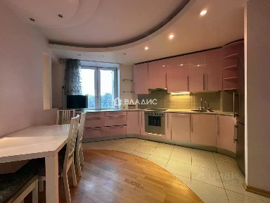 Продается 2-комн. квартира, 97,1 м²