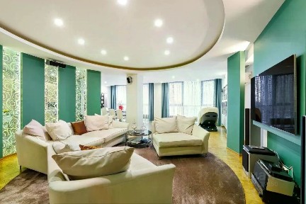 Продается 4-комн. квартира, 168,1 м²