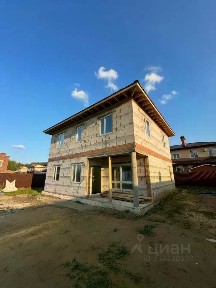 Продается 2-этажный дом, 220 м²