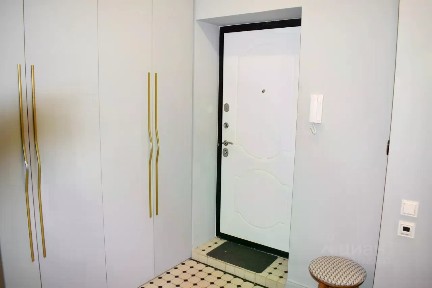 Продается 3-комн. квартира, 107,1 м²