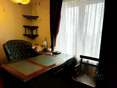 Сдается 4-комн. квартира, 120 м²