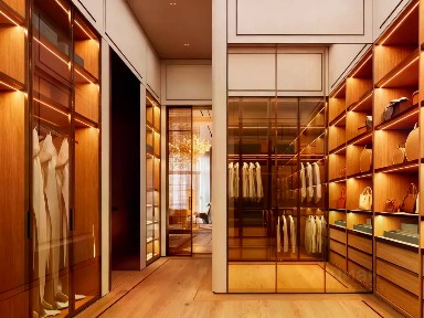 Сдаются 4-комн. апартаменты, 134 м²