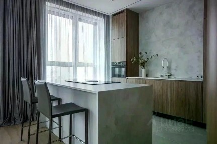 Сдается 3-комн. квартира, 106 м²