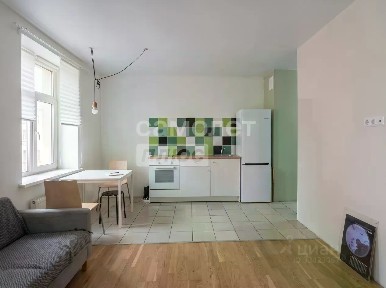 Продается 2-комн. квартира, 42,1 м²