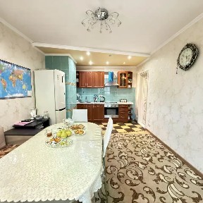 Продается 2-комн. квартира, 66 м²