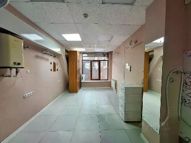 Продается торговая площадь, 164,4 м²