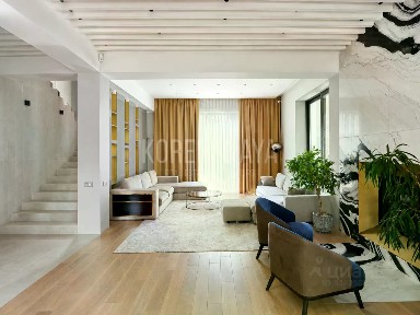 Продается 2-этажный дом, 347,5 м²