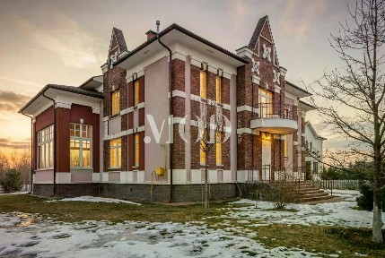 Продается 2-этажный дом, 343,5 м²