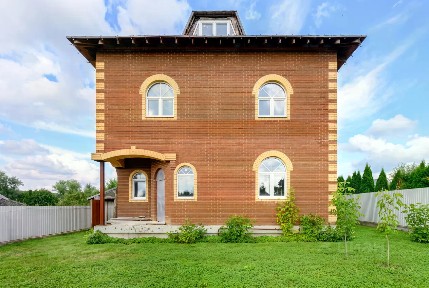 Продается 3-этажный дом, 378,7 м²