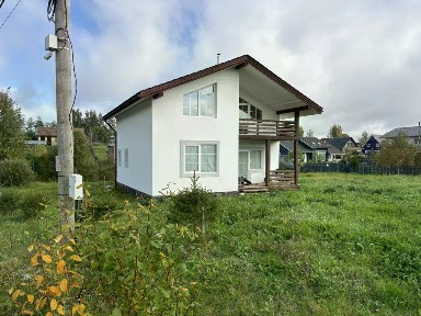 Продается 2-этажный дом, 142 м²
