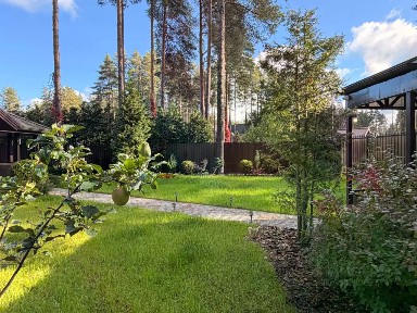 Продается 2-этажный дом, 190 м²