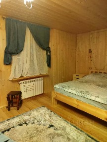 Сдается 1/2 часть 2-этажного дома, 250 м²