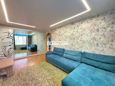Продается 2-комн. квартира, 60 м²