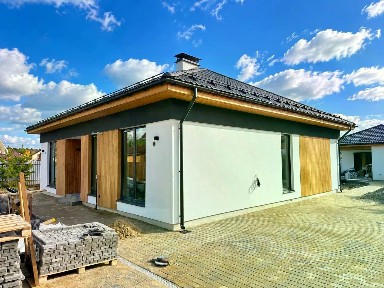 Продается 1-этажный коттедж, 130 м²