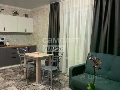 Продается 2-этажный дом, 100 м²