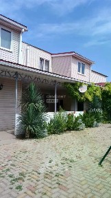 Продается 2-этажный дом, 389 м²