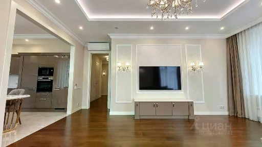 Продается 4-комн. квартира, 158,3 м²