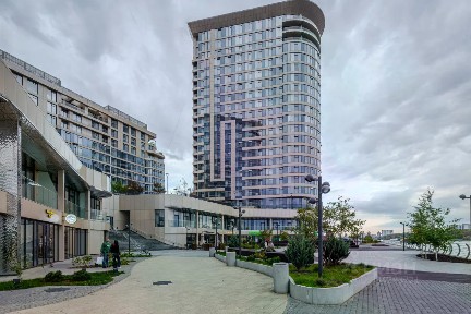 Продается 4-комн. квартира, 141 м²