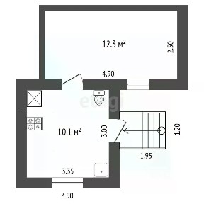 Продается 50% часть дома, 295,9 м²