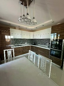 Продается 3-комн. квартира, 82 м²
