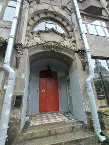 Продается 2-комн. квартира, 90 м²