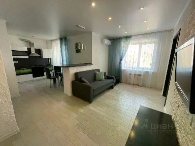 Сдается 2-комн. квартира, 70 м²