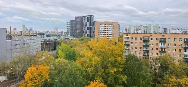 Москва, СЗАО, р-н Хорошево-Мневники, ул. Паршина, 19