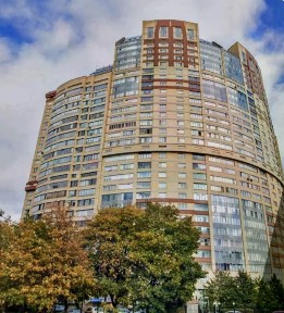 Сдается 3-комн. квартира, 146 м²