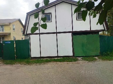 Продается 2-этажный дом, 220 м²