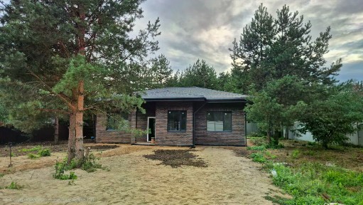 Продается 1-этажный дом, 140 м²