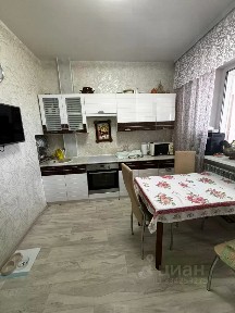 Продается 2-комн. квартира, 60 м²