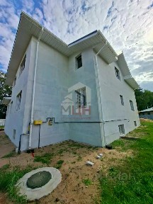 Продается 2-этажный дом, 300 м²