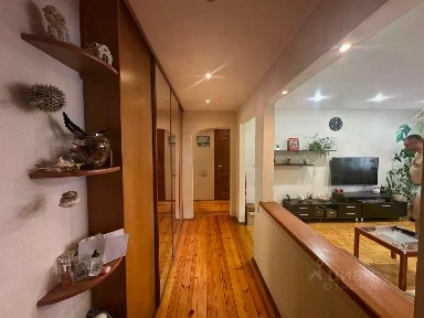 Продается 4-комн. квартира, 80 м²