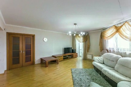 Продается 3-комн. квартира, 114 м²