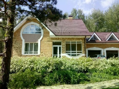 Продается 2-этажный коттедж, 320 м²
