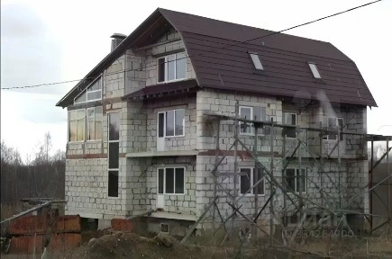 Продается 3-этажный дом, 370,1 м²