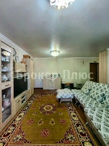 Продается 4-комн. квартира, 61,9 м²